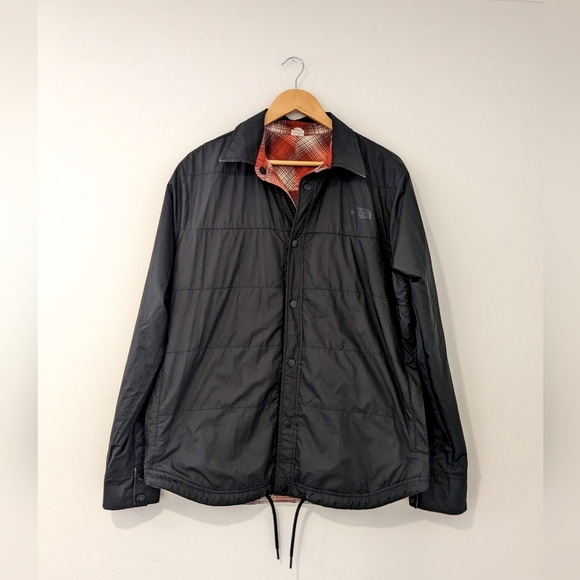 The North Face Fort Point Black/Flannel Reversible Insulated Jacket - Medium - Picture 5 of 7